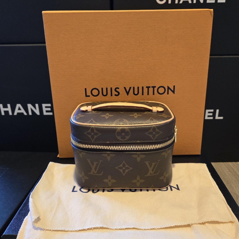 Louis Vuitton Vanity nice Nano